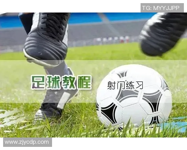 高个子足球明星如何利用头球技术在比赛中制胜的秘诀与技巧解析